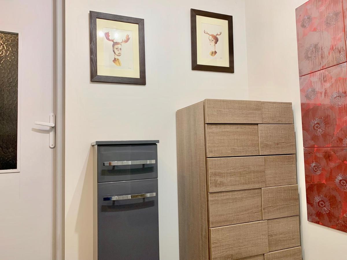 Maison De Campagne Chez Trabou Et Loulou 20 Min De La Rochelle Aigrefeuille-dʼAunis Esterno foto