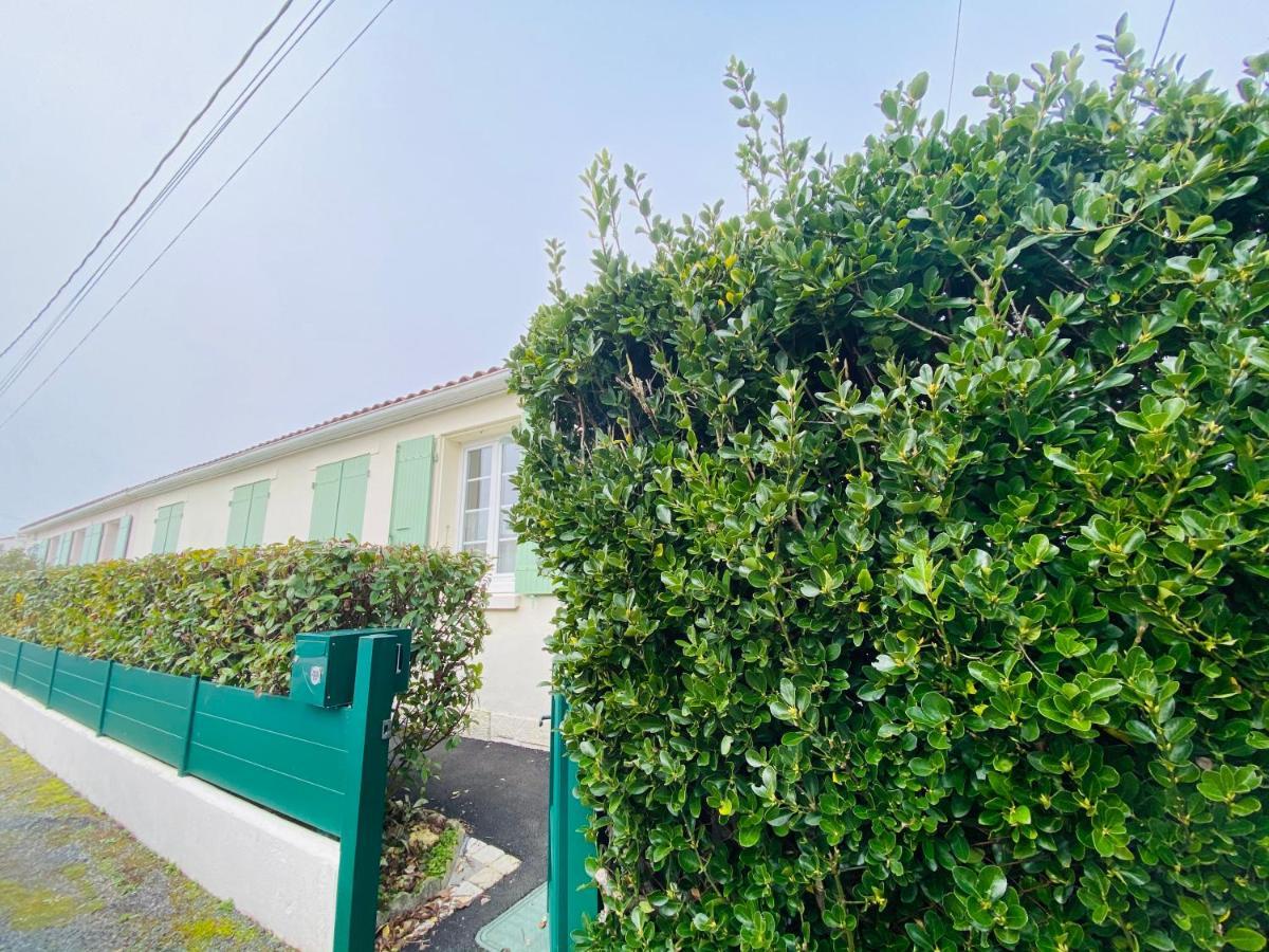 Maison De Campagne Chez Trabou Et Loulou 20 Min De La Rochelle Aigrefeuille-dʼAunis Esterno foto